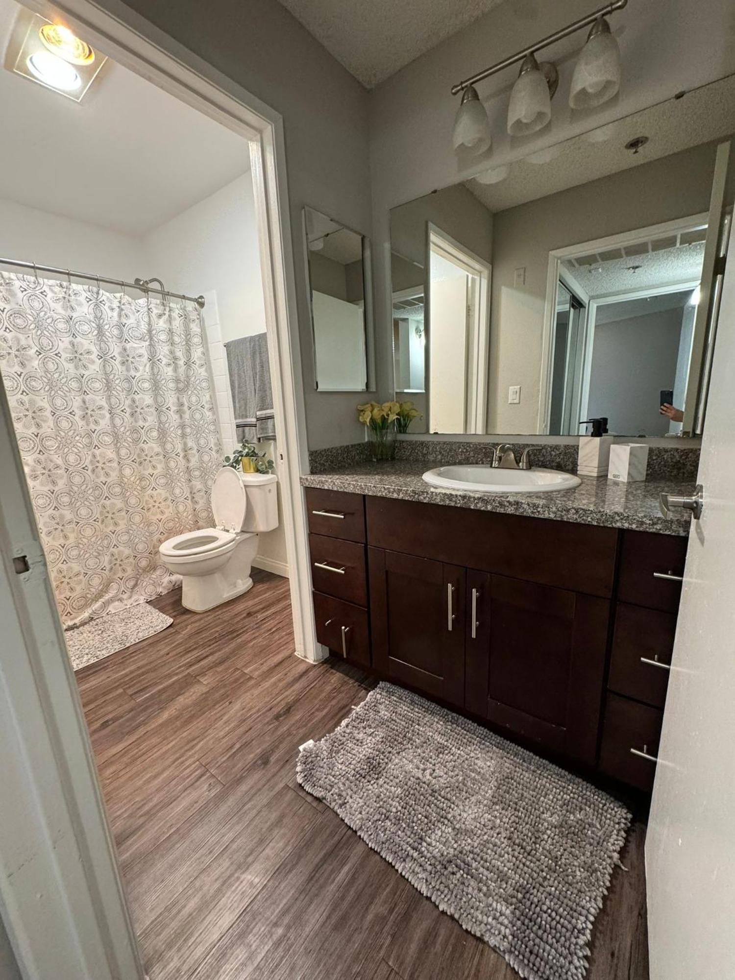 Appartement Incredible Two Bedroom Hollywood Free Parking