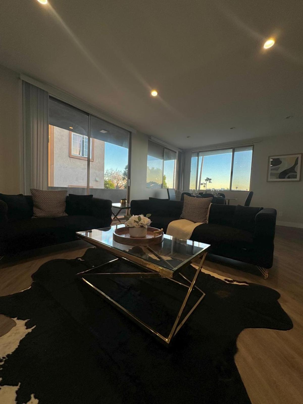 Incredible Two Bedroom Hollywood Free Parking Appartement Los Angeles